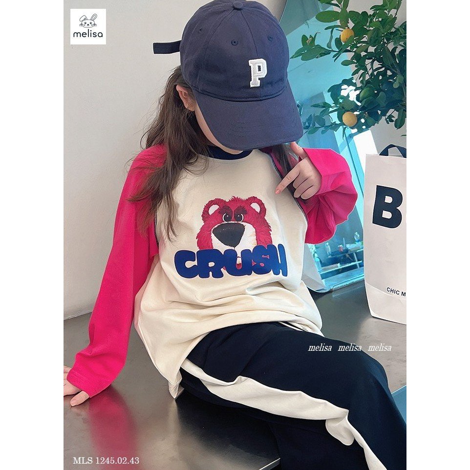 Bộ áo thun quần nỉ gấu dâu cho bé gái BML023