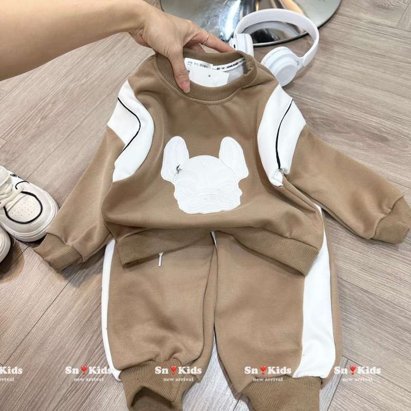 Bộ quần áo thu đông vải nỉ ép hai da cho bé trai,bé gái