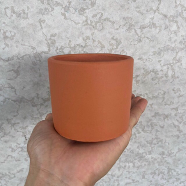 Chậu đất nung trụ