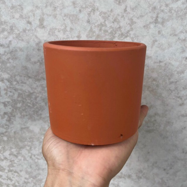 Chậu đất nung trụ