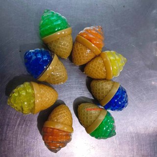 Squishy que kem bóp ra hạt nở nhiều màu