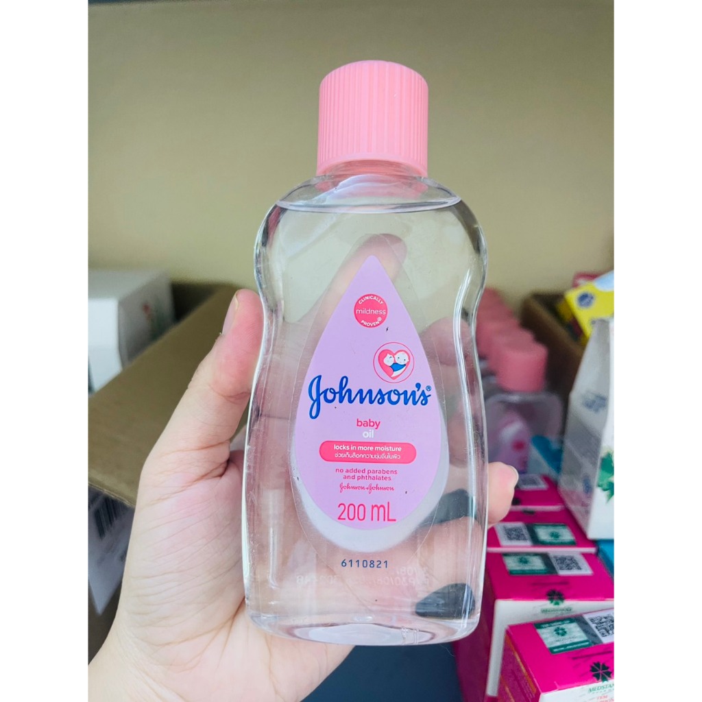 Dầu massage Johnson's Baby Oil 200ml - Dầu Mát Xa Dưỡng Ẩm Cho Bé Sơ Sinh