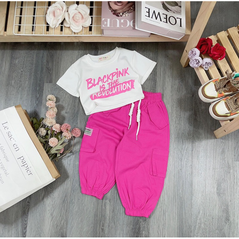 8-50kg Bộ quần jogger dài áo ngắn tay bé gái siêu Đẹp, bộ quần Áo black pink bé gái cao cấp