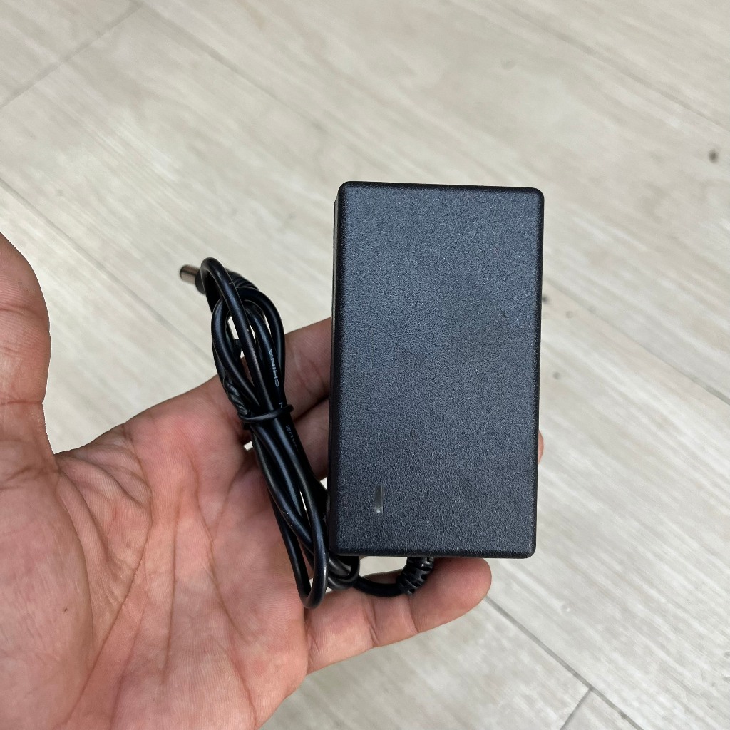 Sạc adapter 21V 1A  - TYM MÁY PIN