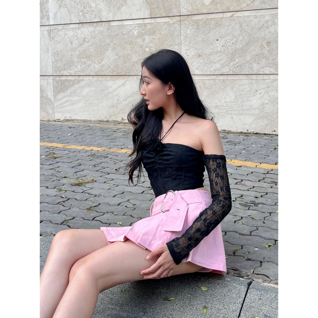 Áo Trễ Vai Tay Dài Ren Hoa Nhí Cá Tính - MERU TOP - GOÛT DE JUN