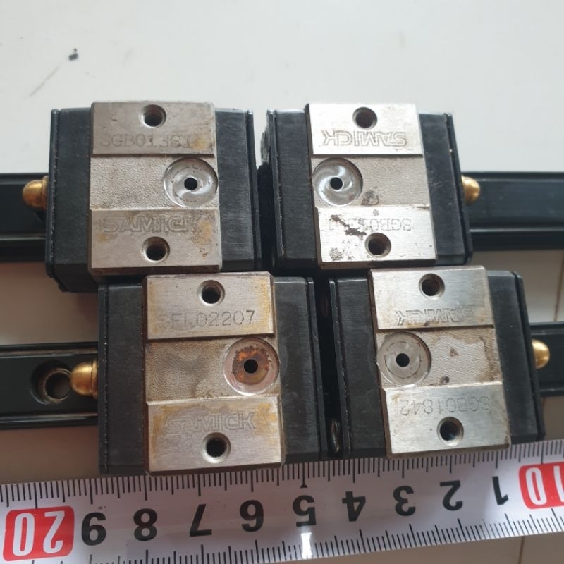 Cặp ray 15 SAMICK THK dài 330mm mạ đen con trượt SR15  hành trình 250 cnc mini in 3d phay tiện combo gọt hàn cell 18650