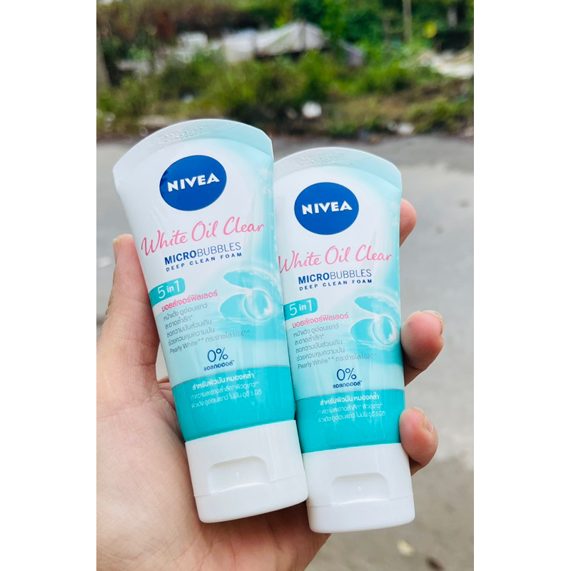Sữa Rửa Mặt NIVEA Bright Oil Clear Kiểm Soát Nhờn | Sáng Da
