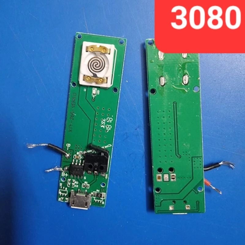 bảng mạch điện tử chế đèn bật (sử dụng pin 3.7v) cũ tháo máy