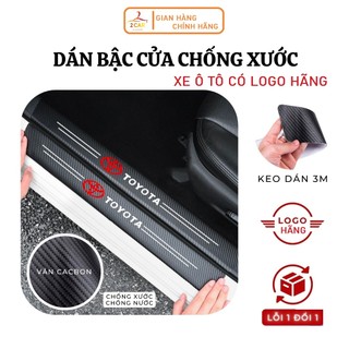 MIẾNG DECAL DÁN BẢO VỆ BẬC CHÂN XE Ô TÔ, MIẾNG DÁN CHỐNG TRẦY XƯỚC BẬC CHÂN, Nẹp carbon bậc cửa, bậc cốp XE ÔTÔ CÓ LOGO
