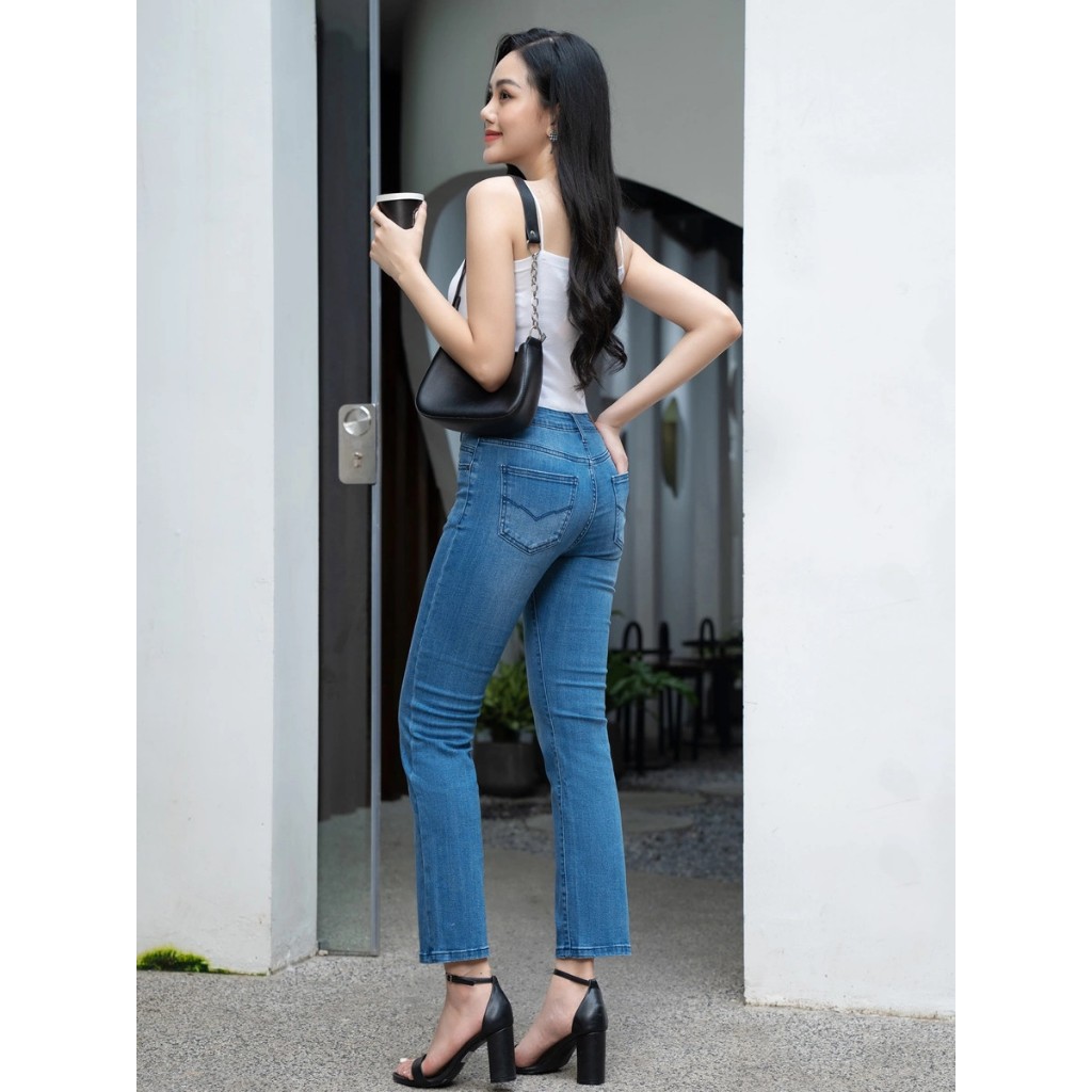 Quần Jeans Nữ Ống Đứng Coolmax Co Giãn 4 Chiều QJN5078