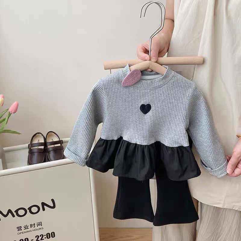 Bộ thu đông bé gái , bộ quần áo tăm thêu tim bánh bèo quần loe sành điệu cho bé gái