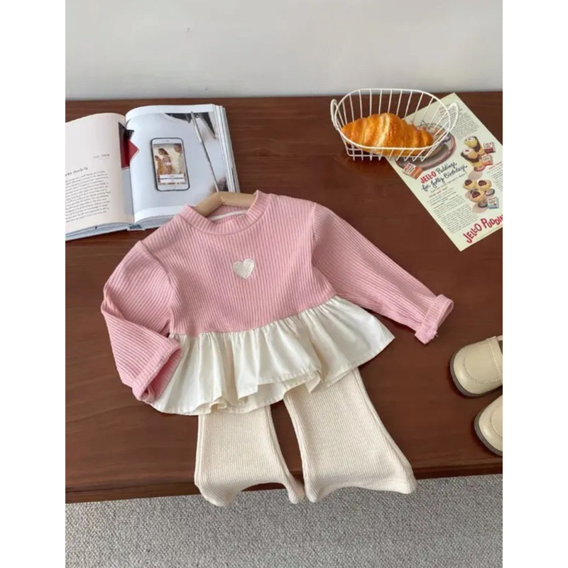 Bộ thu đông bé gái , bộ quần áo tăm thêu tim bánh bèo quần loe sành điệu cho bé gái