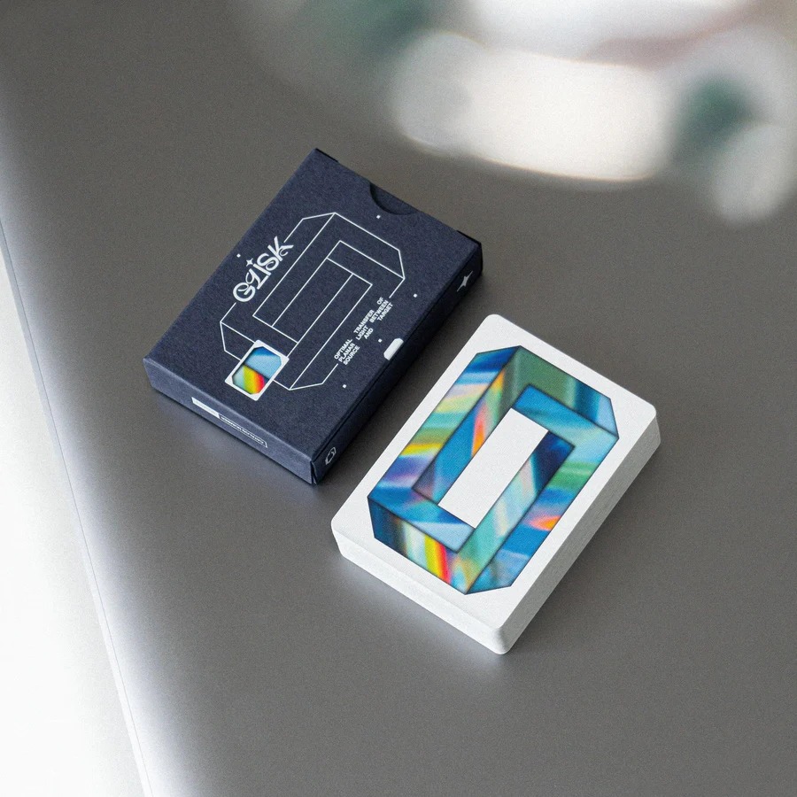 Bộ bài tây, bài ảo thuật USA: GLISK PLAYING CARDS by DEALERSGRIP - Bài Mỹ