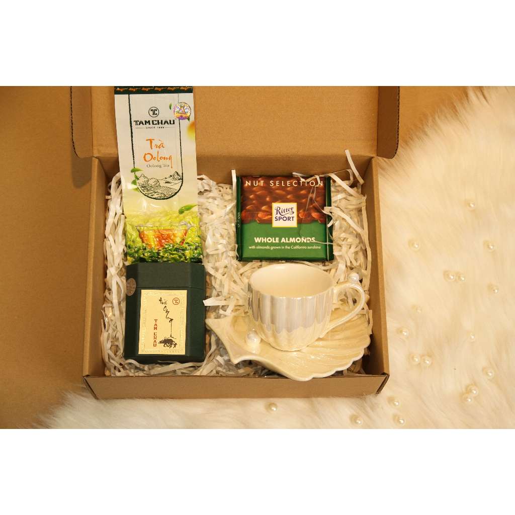 Set quà 20/11 Trà lài lon giấy đỏ 100g kèm ly thủy tinh tự chọn