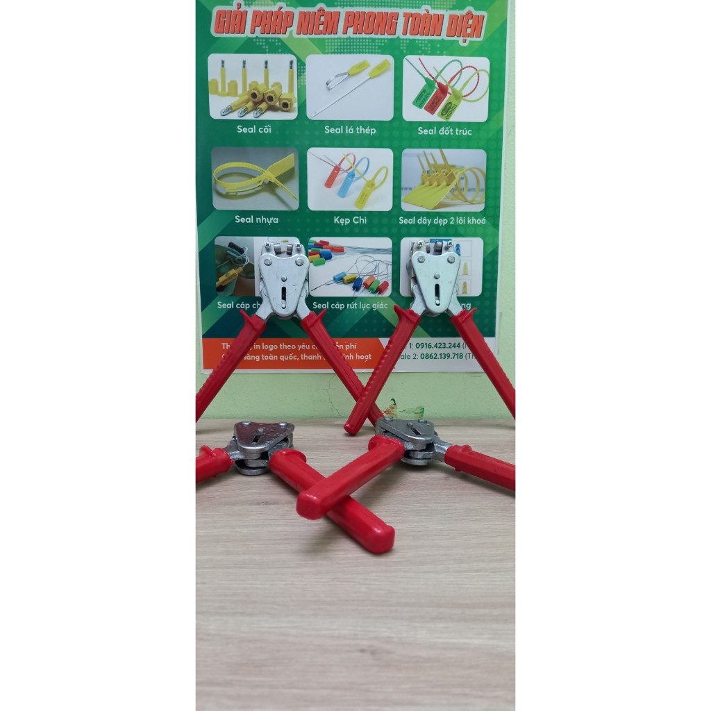 Khắc má chì theo yêu cầu