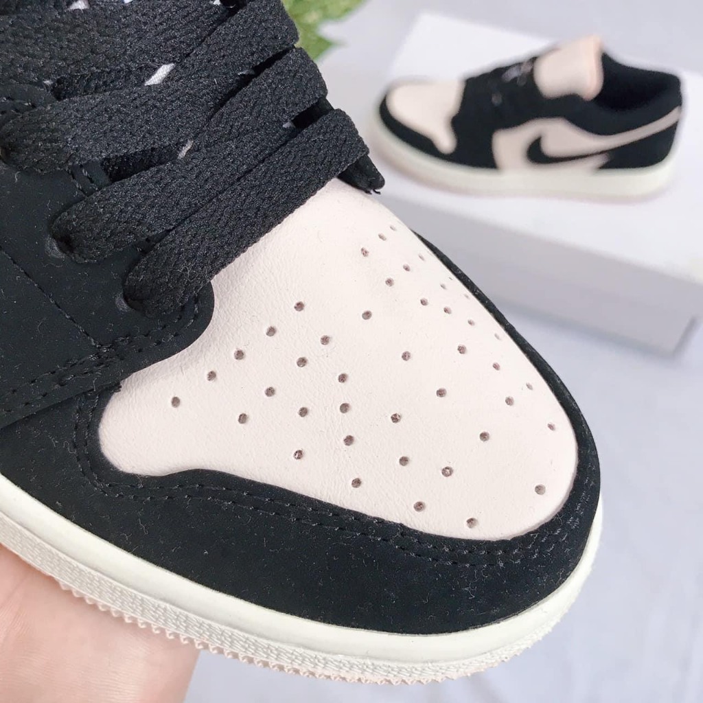 Giày 𝐉𝐨𝐫𝐝𝐚𝐧 1 hồng đen nữ, Giày thể thao JD 1 cổ thấp Black Guava Ice hồng đen bản đẹp full box bill