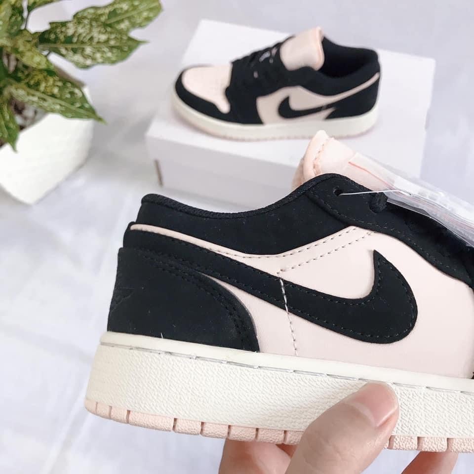 Giày 𝐉𝐨𝐫𝐝𝐚𝐧 1 hồng đen nữ, Giày thể thao JD 1 cổ thấp Black Guava Ice hồng đen bản đẹp full box bill