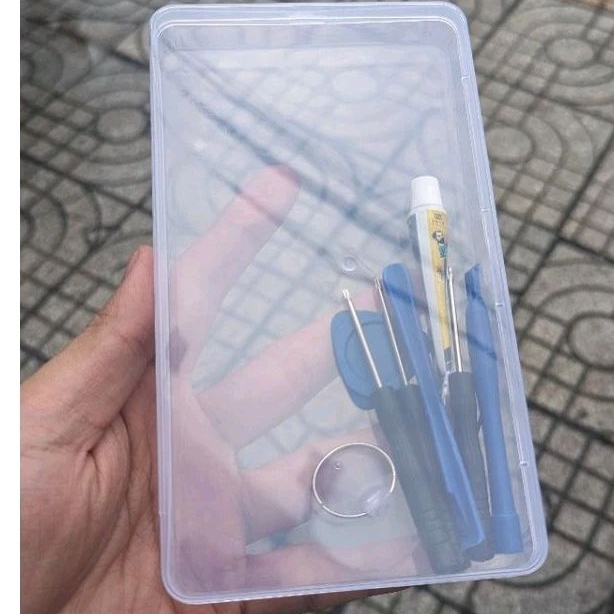 Hộp nhựa  đựng phụ kiện điện thoại 17.5*10*2.2 cm