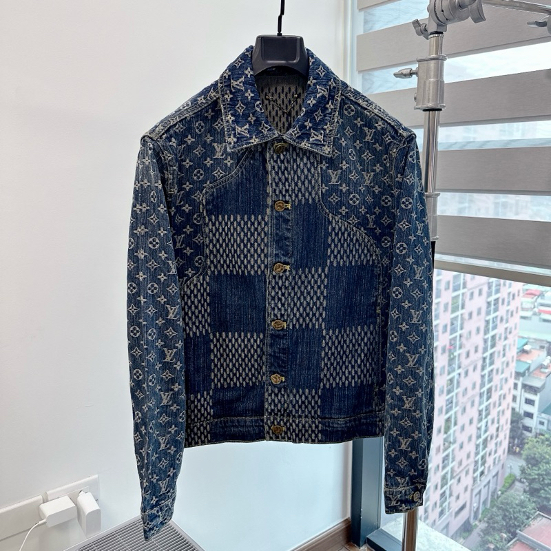⚡️ - Áo Khoác Luon Vuituoi GIANT DAMIER WAVES MONOGRAM LV X NIGO Denim Blue, Jacket jeans LV denim