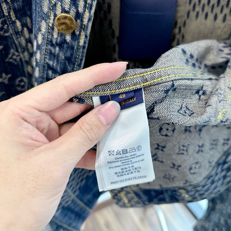 ⚡️ - Áo Khoác Luon Vuituoi GIANT DAMIER WAVES MONOGRAM LV X NIGO Denim Blue, Jacket jeans LV denim