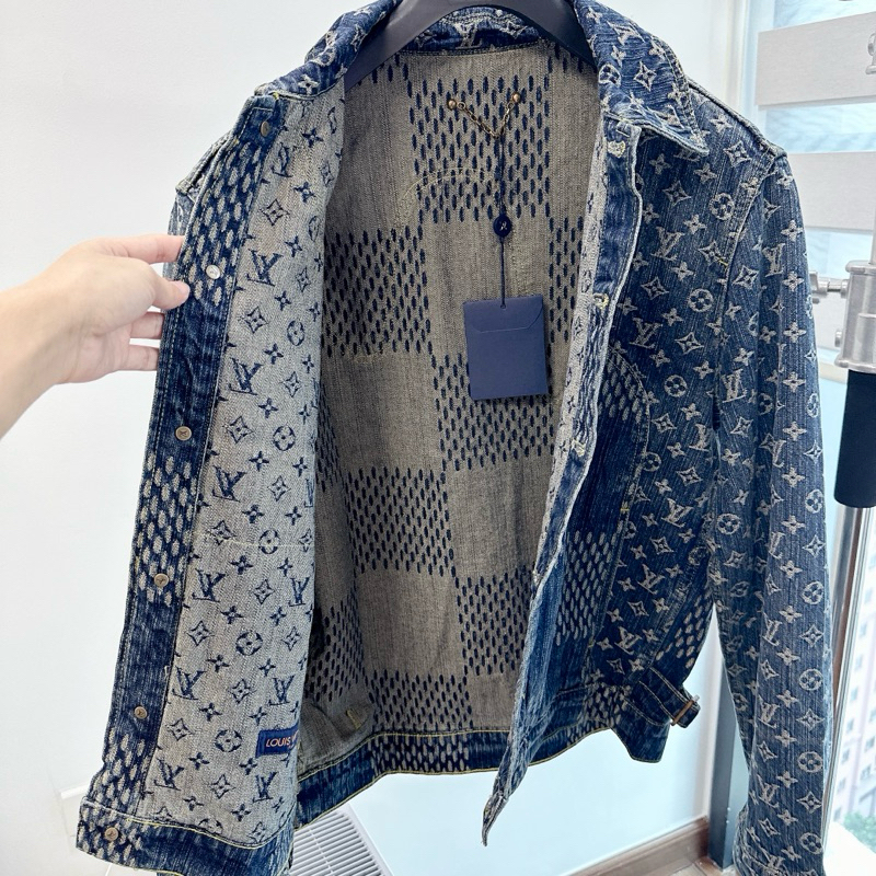 ⚡️ - Áo Khoác Luon Vuituoi GIANT DAMIER WAVES MONOGRAM LV X NIGO Denim Blue, Jacket jeans LV denim