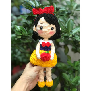 búp bê alice bằng len