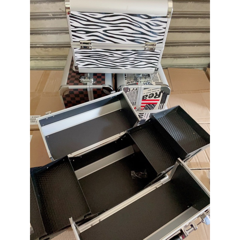 Cốp nhôm đựng đồ nail mi phun xăm trang điểm HK NAIL ACCESSORIES cao cấp 2, 3 khuy