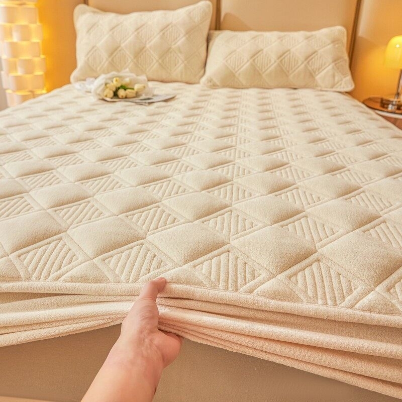 Sét Ga Gối Nỉ Nhung Trần Bông Mềm Mại Ấm Áp Tặng Kèm Vỏ Ôm Nhập Khẩu Cao Cấp