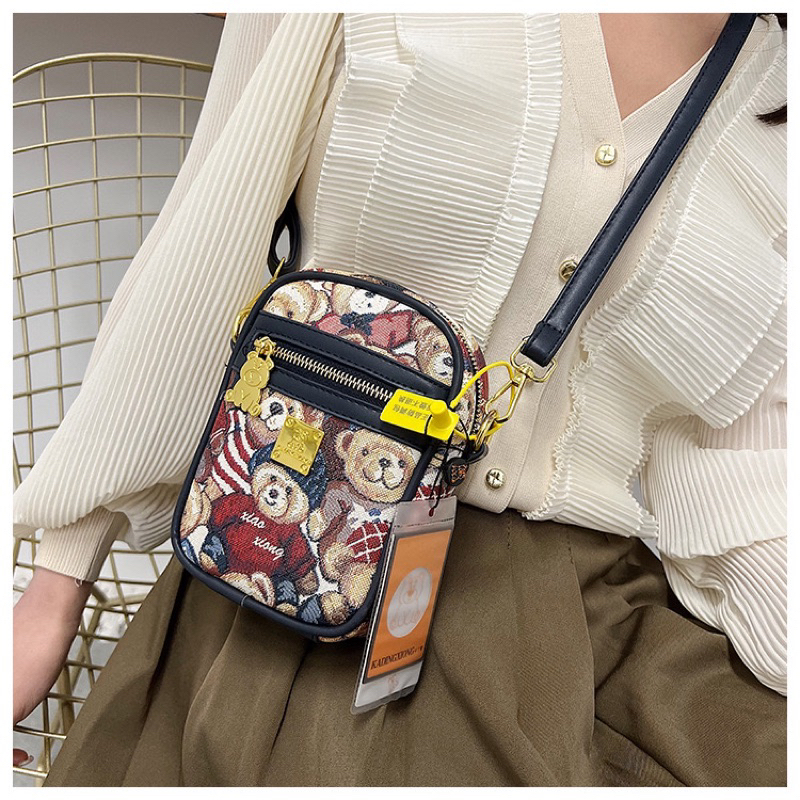 Túi Đeo chéo điện thoại nam nữ hình gấu chính hãng Kadingxiong loại đẹp