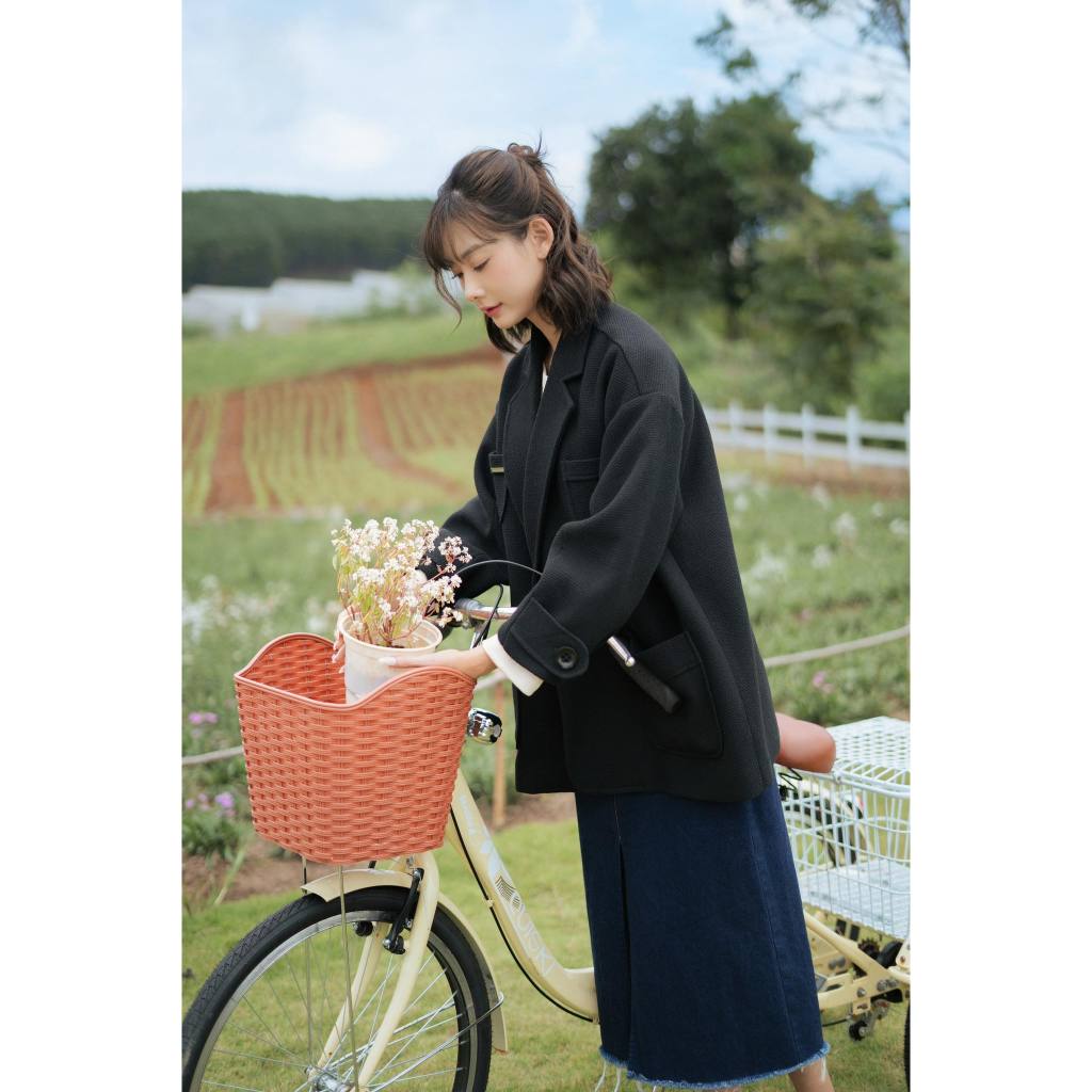 Chân váy jean xẻ dáng dài màu xanh navy MADELEN