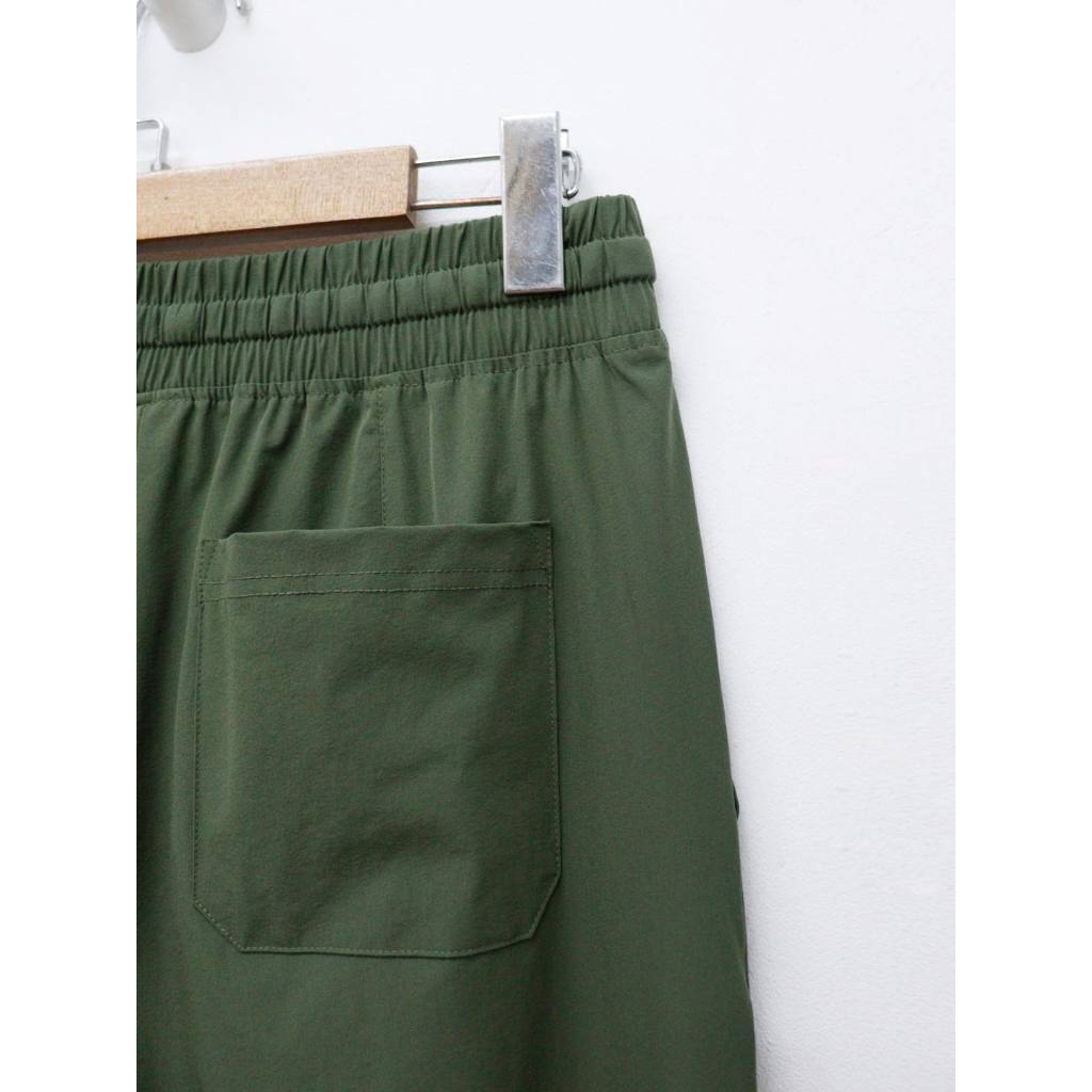 C3667 - Quần jogger dù trơn