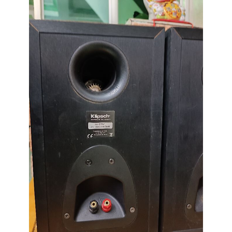 Đôi loa bookshelf cao cấp Klipsch logo vàng