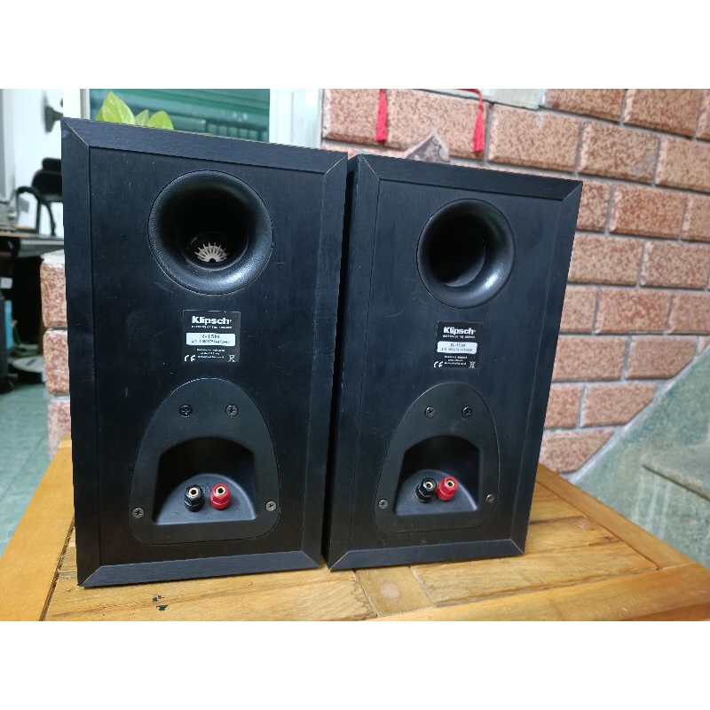 Đôi loa bookshelf cao cấp Klipsch logo vàng