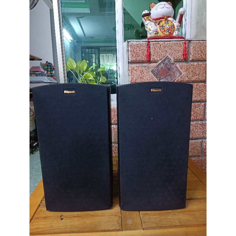 Đôi loa bookshelf cao cấp Klipsch logo vàng