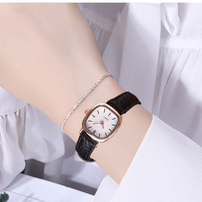 Đồng Hồ Nữ Mặt Vuông Cá Tính Phong Cách Retro DH08