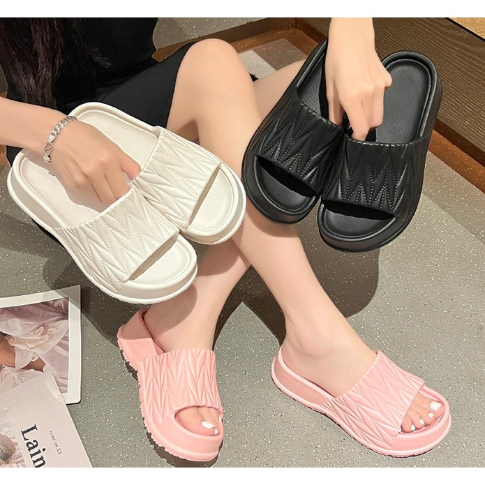 Dép bánh mì mủ đế độn quai bản trơn đế răng cưa 5f