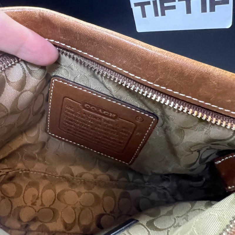 Túi si nhật Coach auth