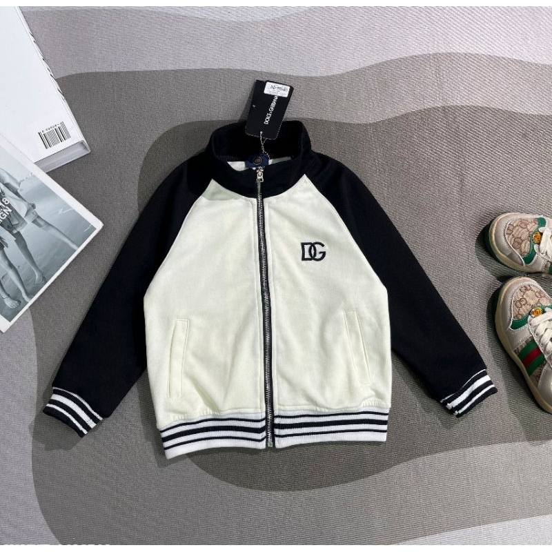 Áo khoác Bomber DG khóa 1 lớp chất nỉ Chân cua. Logo Thêu sắc nét. hàng Cao Cấp