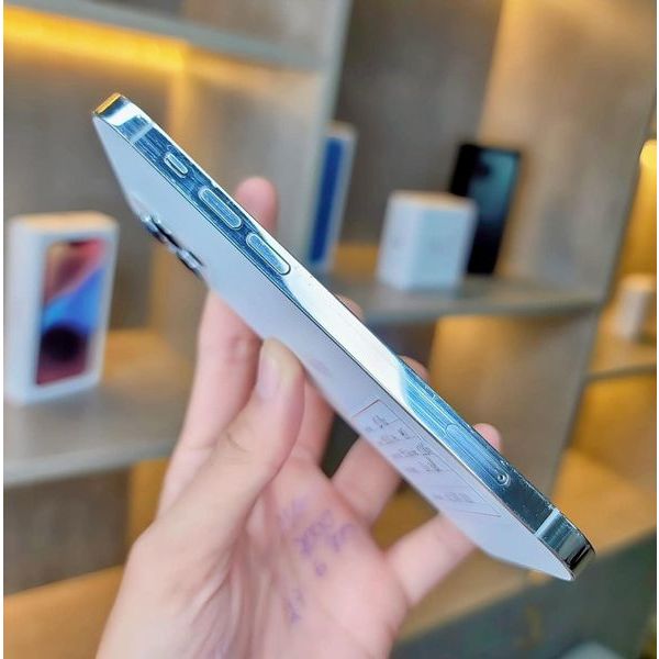 12* ĐT llp 12 pr m 256gb - bản LL/A, VN/A - bảo hành 12 tháng - đổi trả trong 7 ngày