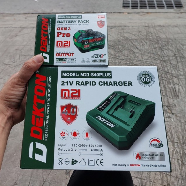 Pin Dekton 7.5Ah-21V chân pin Makita mã M21- B7500 PLUS