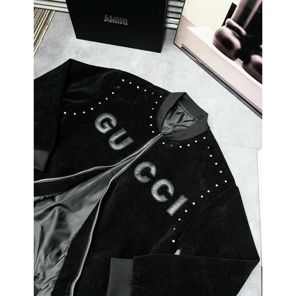 Áo Khoác Bomber Gu-Cci  Đính Đá Thêu Gucci Chất Vải Nỉ NHung 2 Lớp - Áo Bomber Nam Nữ Hot Trend 2023