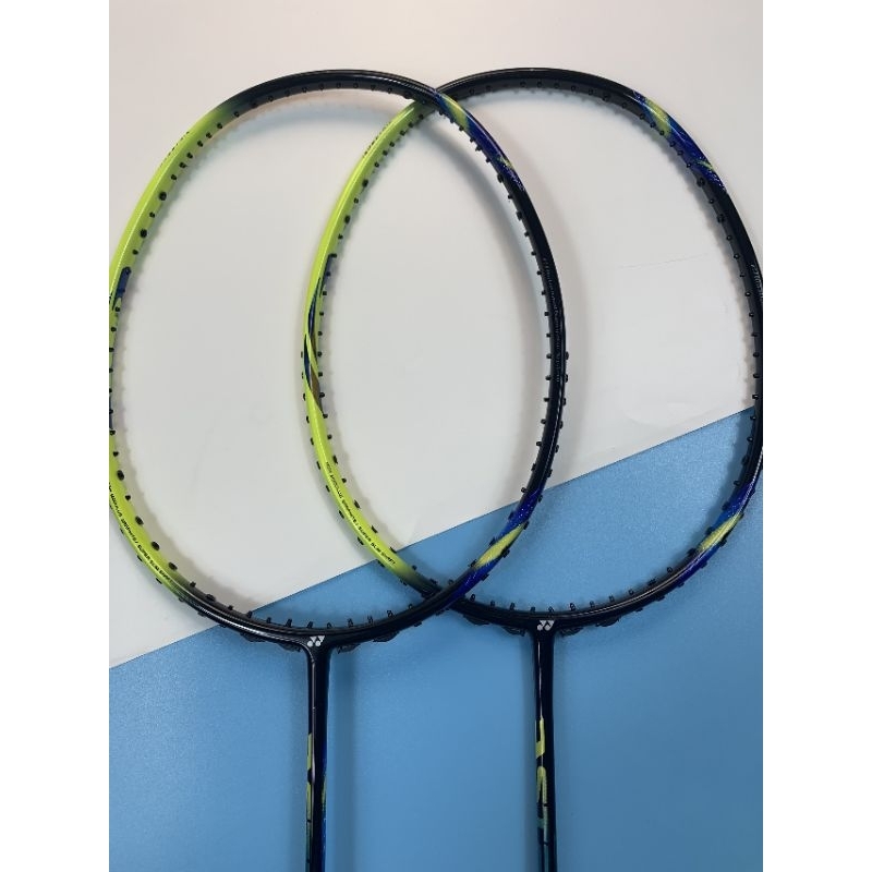 Vợt cầu lông astrox 77 khung căng carbon max 12kg