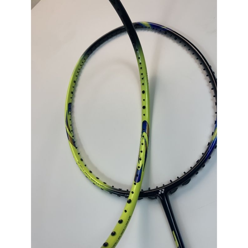 Vợt cầu lông astrox 77 khung căng carbon max 12kg