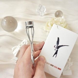 Kẹp Mi Góc Siêu Cong Feather B