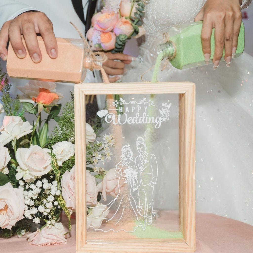 KHUNG HỘP RÓT CÁT CHO NGÀY CƯỚI ĐỘC ĐÁO