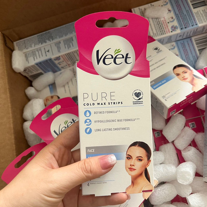 Miếng dán tẩy lông mặt Veet wax strips face - Wax ria mép Veet hộp 20