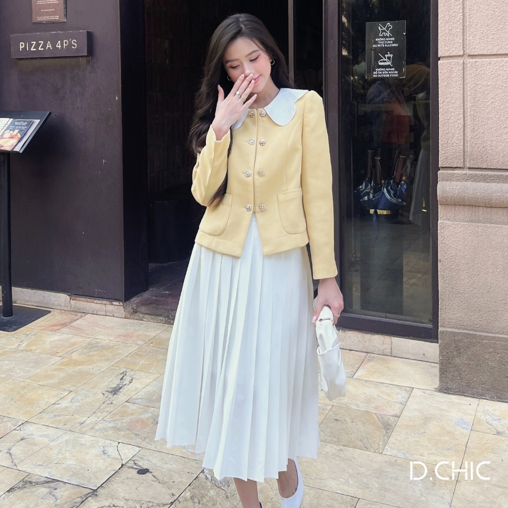 Áo khoác 2 hàng cúc cổ thêu D.CHIC MS: 160632