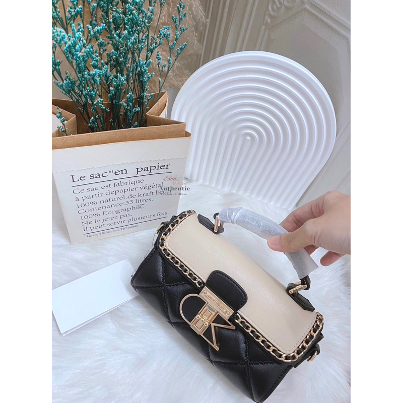 TÚI TRỐNG CIERRA KOREY CK31220 CHÍNH HÃNG PHỐI MÀU CÁ TÍNH