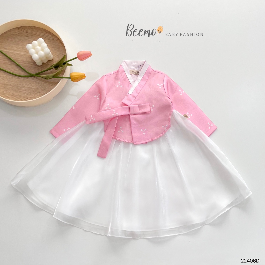 Bộ hanbok cho Hàn cho bé gái Beemo,Chất liệu tafta Hàn,ưu điểm đứng form,không nhăn,Thiết kế dáng váy chuẩn Hàn B404