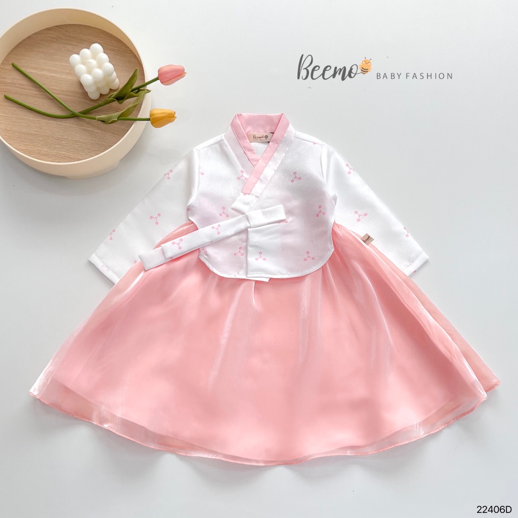 Bộ hanbok cho Hàn cho bé gái Beemo,Chất liệu tafta Hàn,ưu điểm đứng form,không nhăn,Thiết kế dáng váy chuẩn Hàn B404